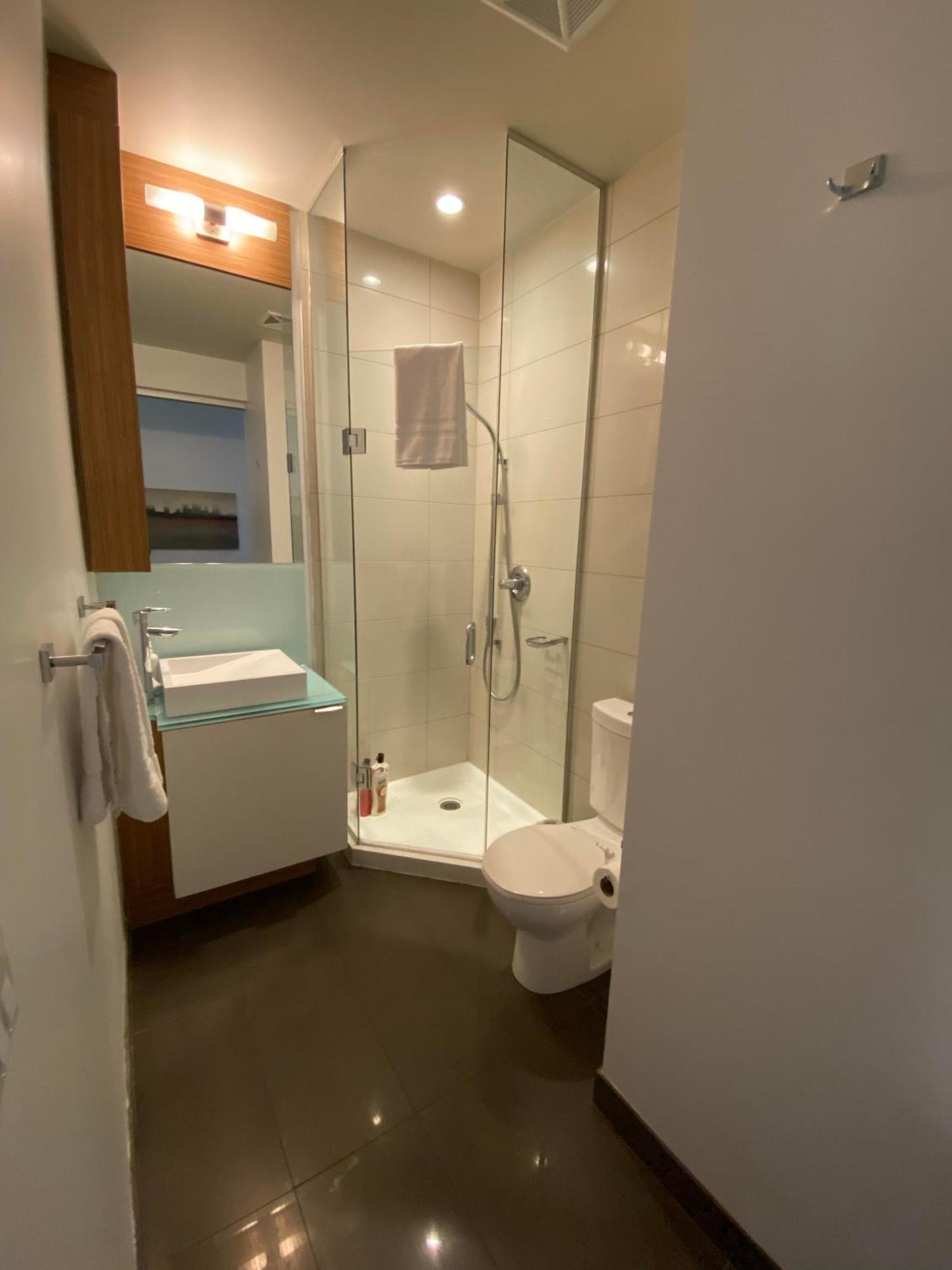 Rivetstays - The Atmos Ii Appartement *