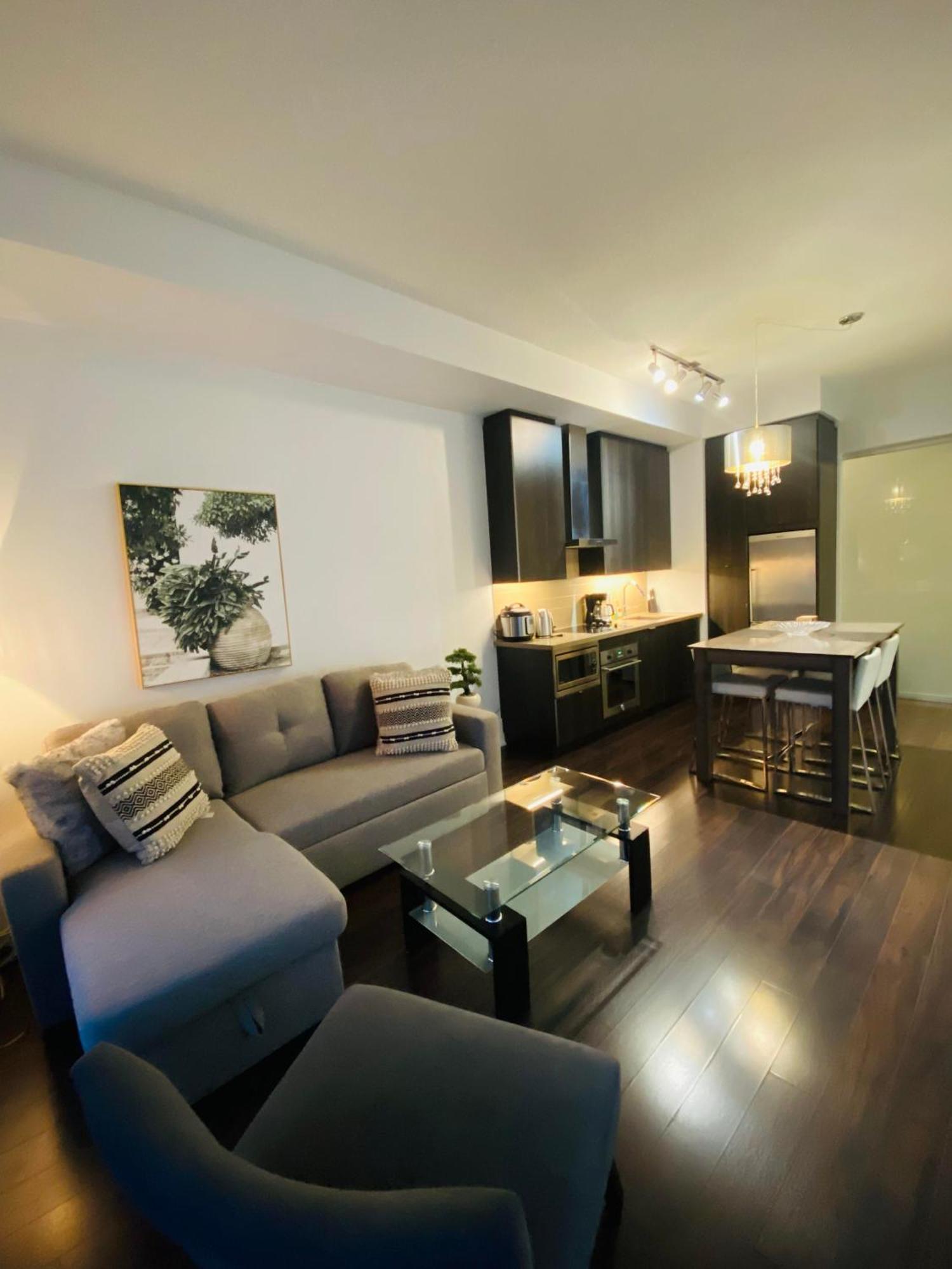 Rivetstays - The Atmos Ii Toronto